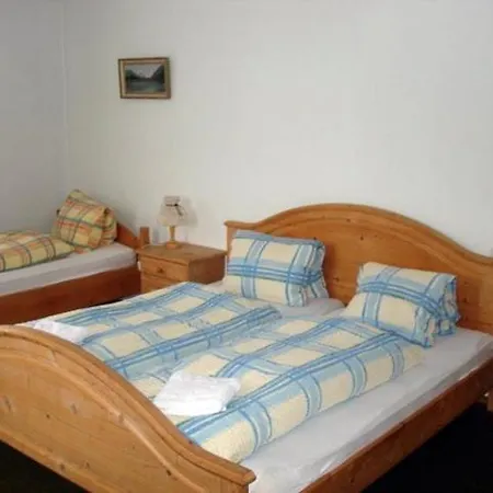 Quellenhof מלון 2*
