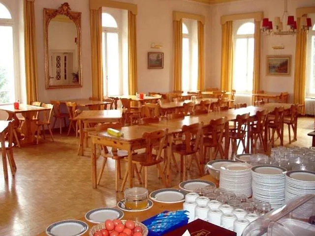 Hotel Quellenhof Scuol