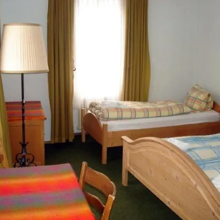 Quellenhof 2*